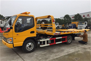 济宁哪里有拖车服务